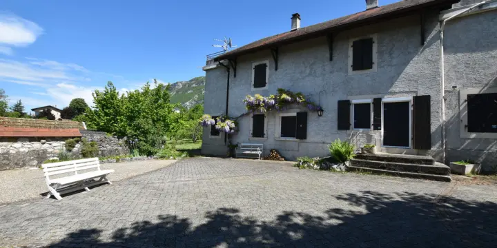 MAISON A RENOVER AVEC UNE 2E PARECELLE CONSTRUCTIBLE