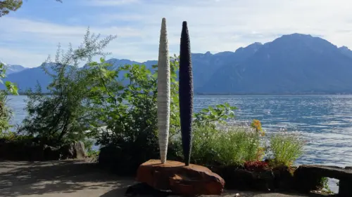 Sculpture Monumentale Marbre et Schiste Ardoisier à Neuchâtel