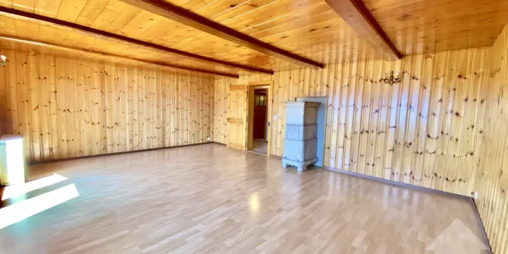 Chaleureux appartement de 4.5 pièces au calme à rénover !