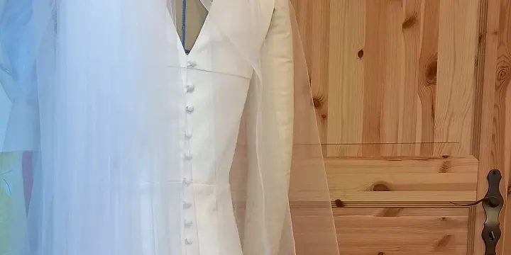 3 robes de mariée neuves t. 38