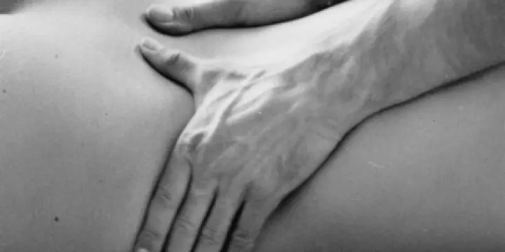 Massage uniquement réservé aux femmes.