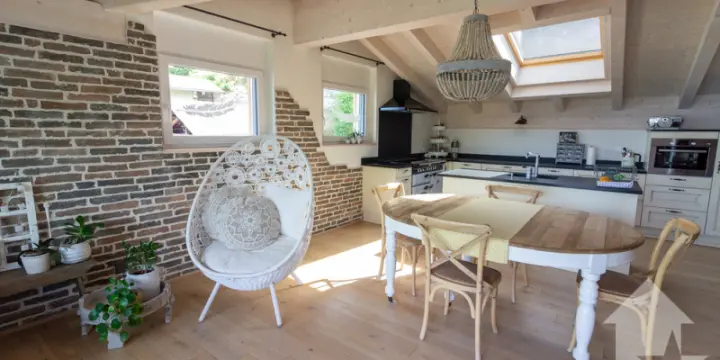 Magnifique attique en duplex de 4,5 pces d'une surface de 118m2 hab