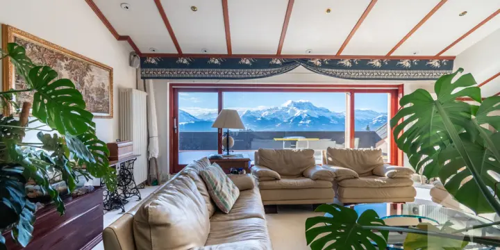 Superbe attique plein sud avec vue imprenable - Leysin centre