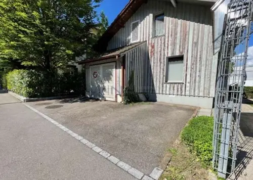 Bequem & zentral: Ihr neuer Auto-Stellplatz
