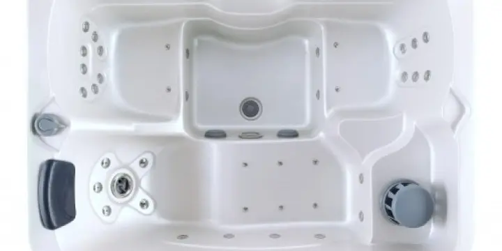 Spa jacuzzi 3 places - OMEGA - En stock