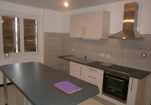 Appartement T5 Gaillard 105 m2 à Gaillard