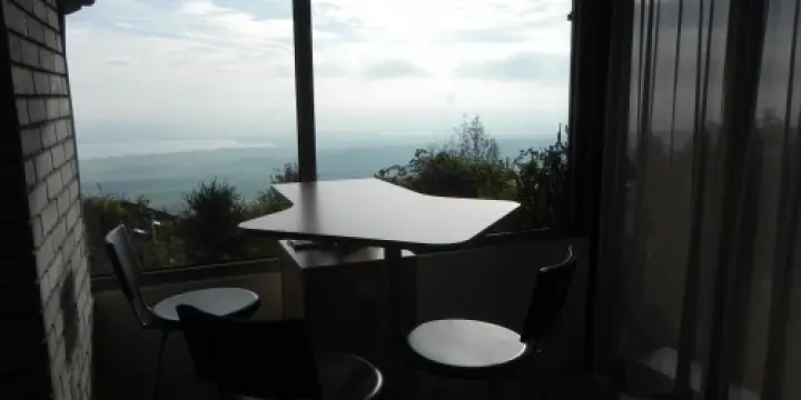 Villa  à louer / Villars-Burquin