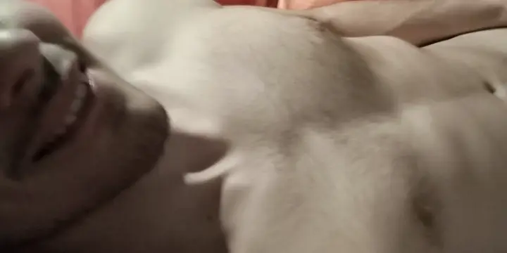 Bel homme 22 ans prêt à te rencontrer