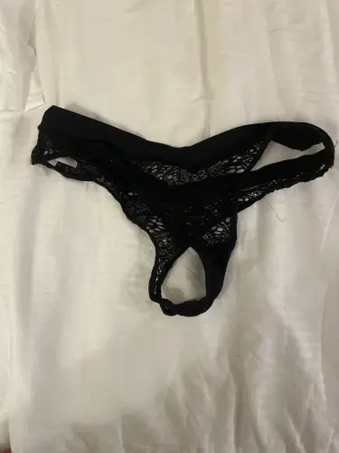 Brésilienne bien formé. Je vends mes petites culotte et chaussettes à Meyrin