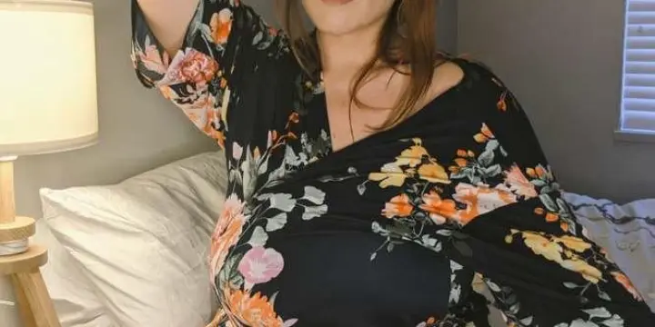 Milf curvy au seins juteux vend photo twint