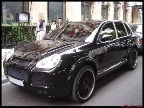 Porsche Cayenne GT 650, A louer  à Le Mont-sur-Lausanne