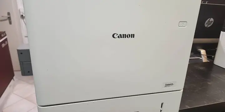 Imprimante Professionnelle Canon i-Sensys LBP-712cx