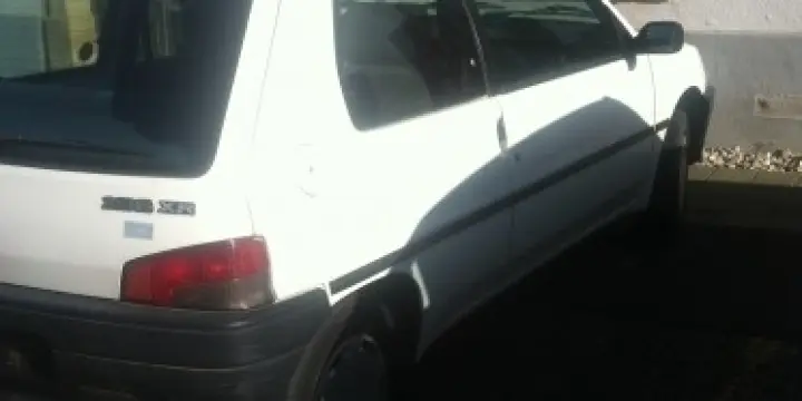 Peugeot 106