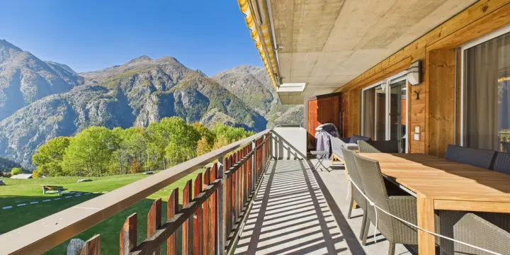 Alpine Residenz in Grächen | Vollmöbliert & Bezugsbereit