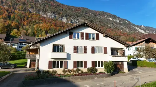 Maison locative de 3 appartements à vendre à Belprahon à Belprahon