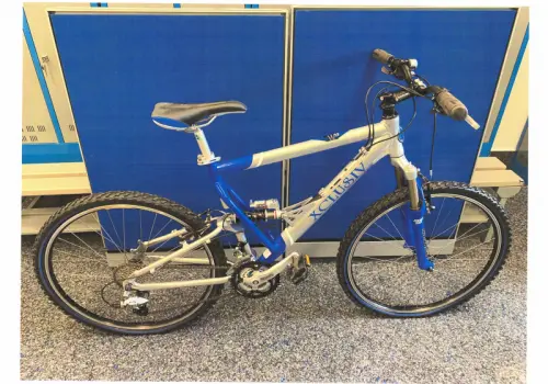 A vendre vélo neuf à Saint-Imier