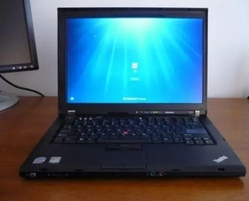 ibm ThinkPad T400 Lenovo à Peseux