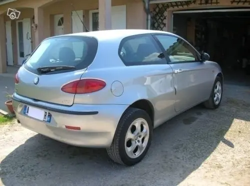 Alfa Romeo 147 à Gex