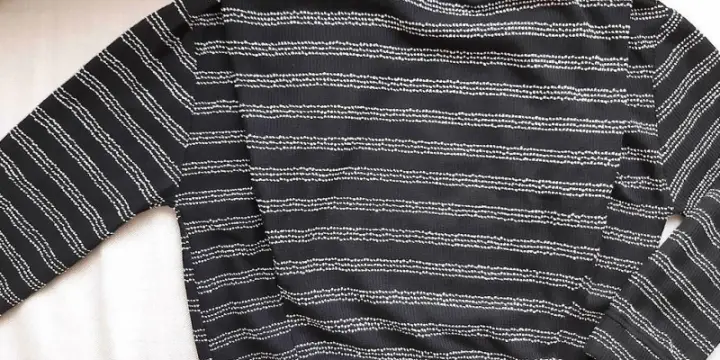 Pull à rayures noir et blanc Mango, taille S