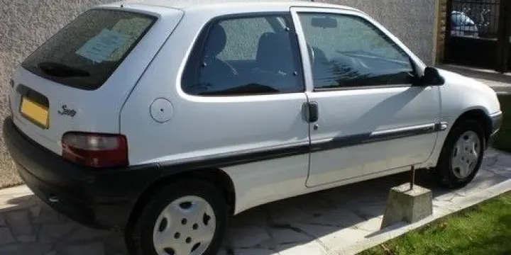 Citroen saxo