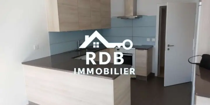 Appartement de 5 pièces au rez-de-chaussée situé à Vésenaz 1222