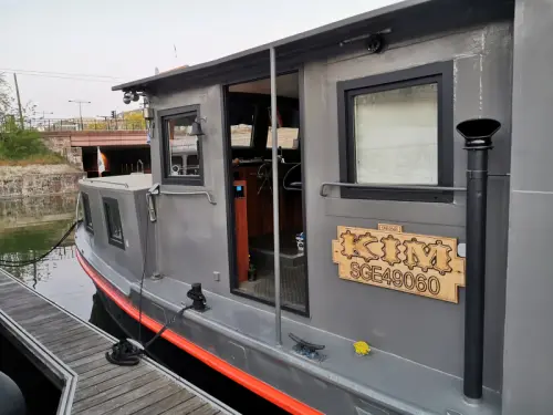 Bateau 18 x 4 m à Mulhouse