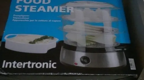 Vapocuiseur 3 étages, neuf à lausanne