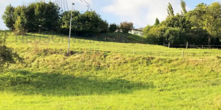 Dans un cadre idéal, parcelle à bâtir de 1'118 m2