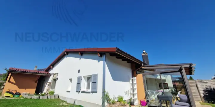 Maison locative de 2 appartements