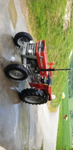 Massey ferguson 135 a vendre à Novalles