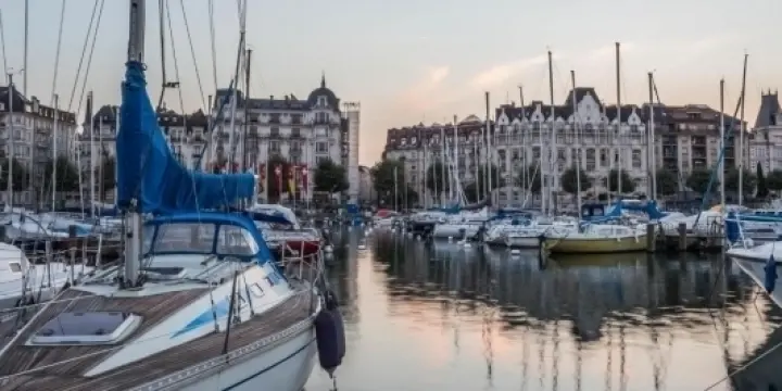 Recherche bateau à voile ou moteur