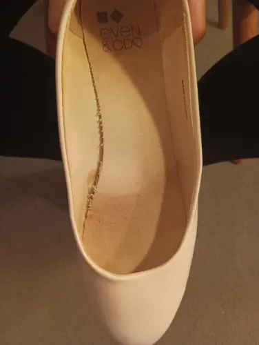Chaussures 40-42 à vendre à Montreux