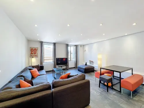 Centre Ville - Magnifique Loft meublé et rénové à Vevey