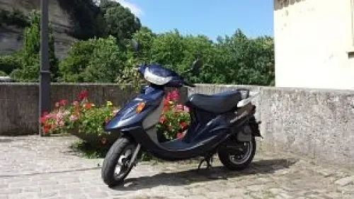 Scooter Kymco 50cc, 2 temps à Fribourg