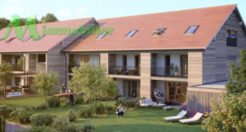 Appartement Attique (LOFT) en construction ! à Gy