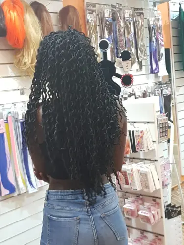 Tresse, tissage, pose de perruque
