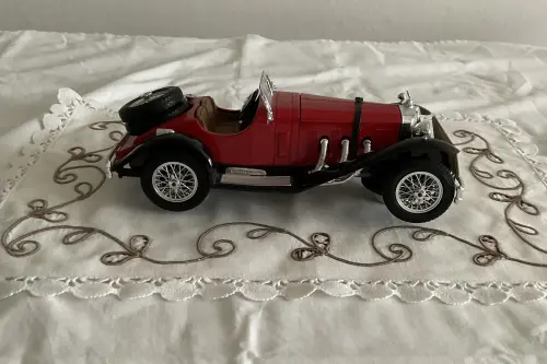Jolie Mercedees Benz 1928 à Onex
