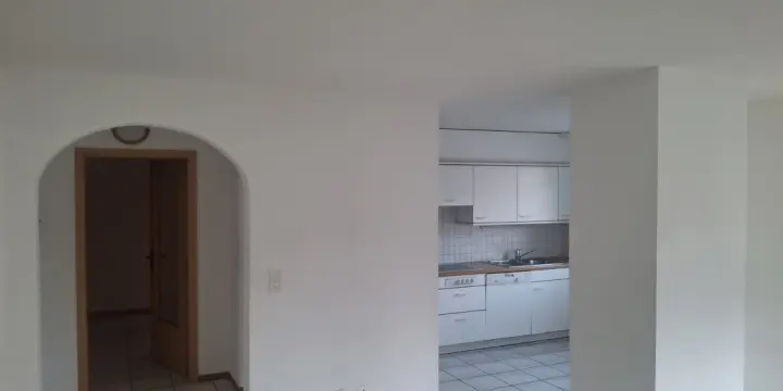 Lumineux et spacieux 3.5 pièces de 81 m² à Avenches - vue sur le château