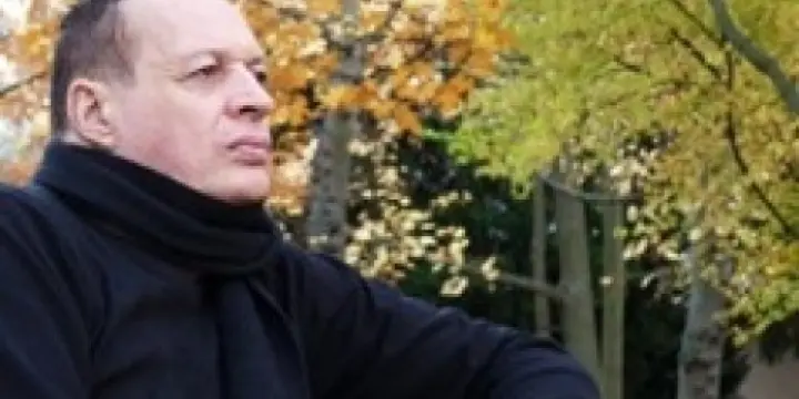 Secrétaire particulier cherche pour Mons