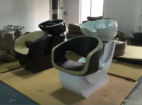 Le mobilier de salon de coiffure ! à PARIS