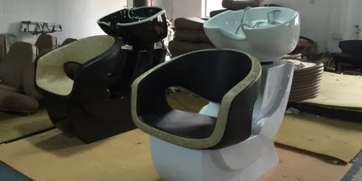 Le mobilier de salon de coiffure !