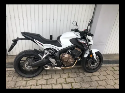 Honda 650 F 2017 à Bussigny