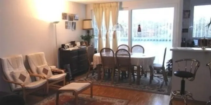 Joli appartement4pièces 100m2 à Grand-Pr