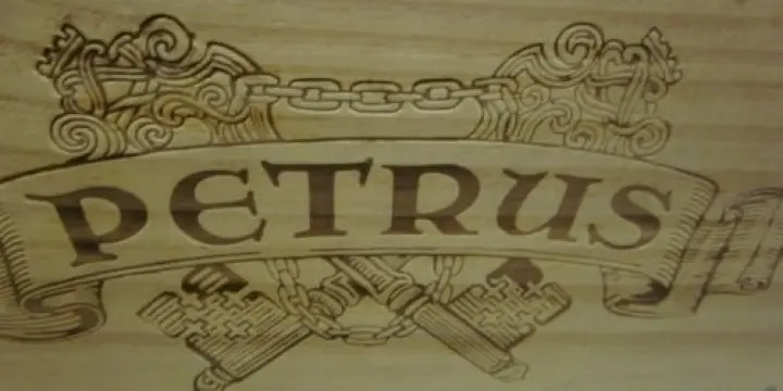 06 Bouteilles château Pétrus 1998