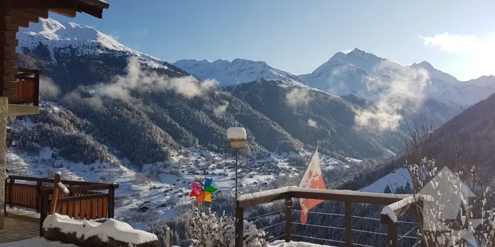 Magnifique chalet avec 2 places de parc extérieures