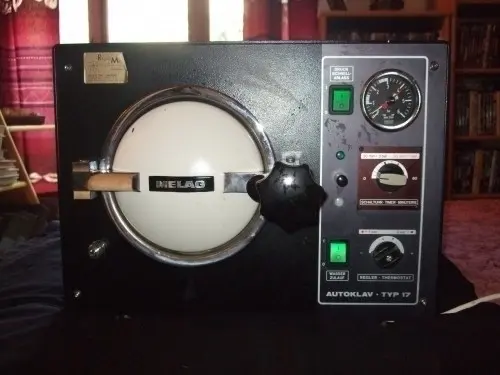  autoclave fonctionel,occasion,220 volt à chaumont
