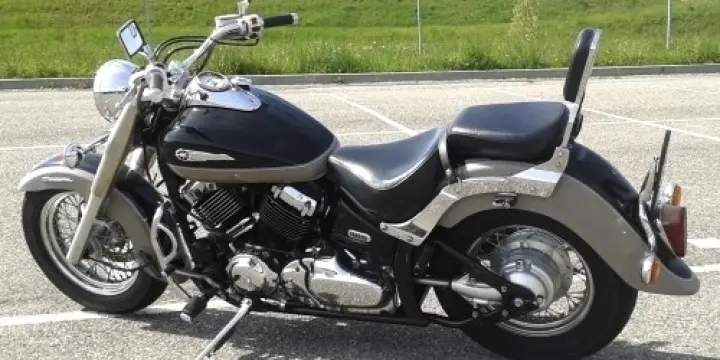 A vendre Yamaha xvs 650A Dragstar