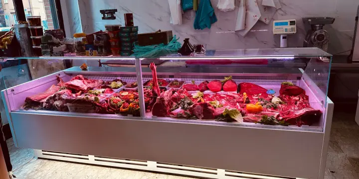 Vitrine réfrigérée pour boucherie, destinée à la viande 1040 x 1175 x 1200 mm
