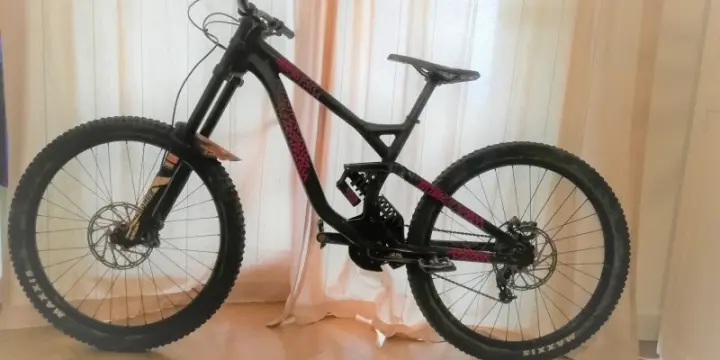 VELO DH SUPREME PARK ROCKSHOX PURPLE 2016 (L)
