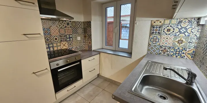 Appartement de 3 pièces avec jardin privatif à louer à Courtemaîche